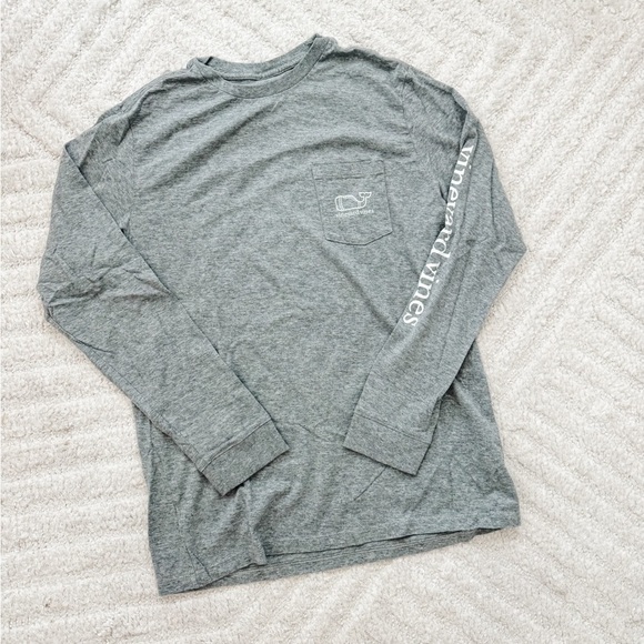 Vineyard Vines Other - Vineyard Vines Boys' Long Sleeve USA Football Tee - Size L
